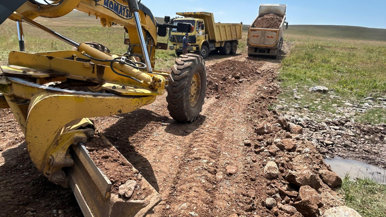 Kars yaylalarında ulaşım çalışmaları