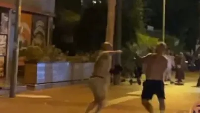 Alanya'da Rus turistlerin yumruklu kavgası kamerada
