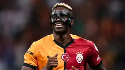 Galatasaray Osimhen ile 4 yıllık sözleşme imzaladı