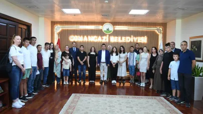 Erkan Aydın LGS ve YKS birincilerini ağırladı