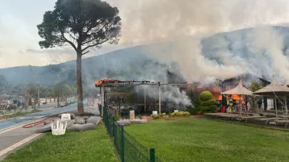 Erdek'te otelde yangın paniği