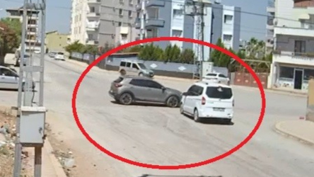 Sabırsız sürücü kaza yaptı