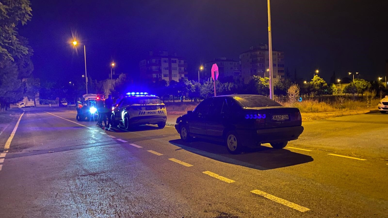 Ehliyetsiz sürücü kaçamadı!