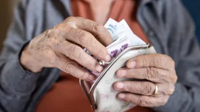 Bankalar beklemede... Emekliye 27 bin TL ödenecek!