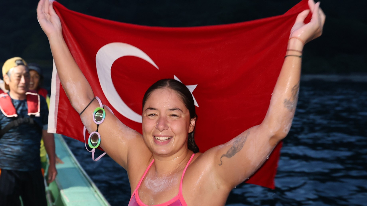 Türk kadın sporcudan tarihi başarı!