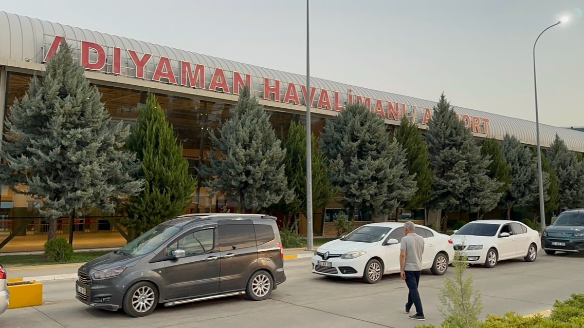 Havalimanında silahlı saldırı