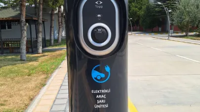 Ankara sokaklarında ücretsiz şarj ve internet dönemi başlıyor