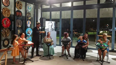 Santur ve hangdrum atölyesi müzikseverlerle buluştu