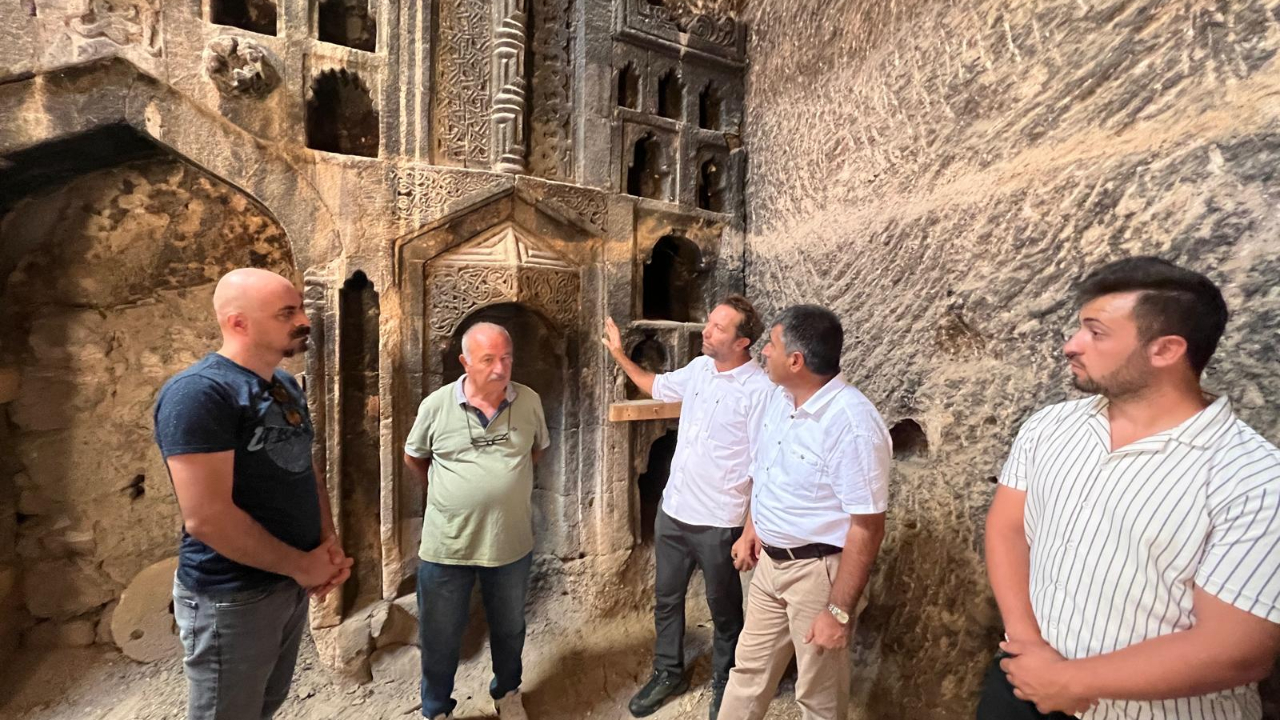 Nevşehir'de odunluğun 6 asırlık ibadethane olduğu ortaya çıktı