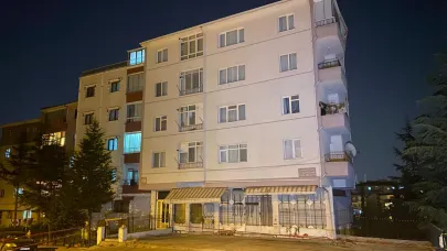 Ankara'da çatlaklar oluşan 8 katlı apartman tahliye edildi
