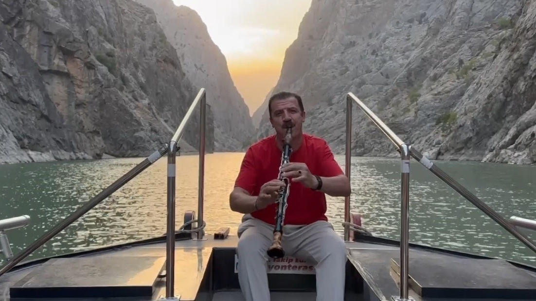 Dünyanın ikinci büyük kanyonunda klarnet ezgileri