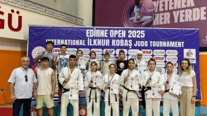 Kütahya genç Judocular Edirne'den 10 madalya ile döndü