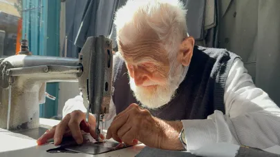 Gözlüksüz 75 yıllık ustalık