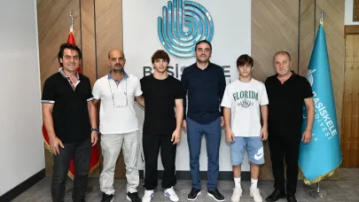 Başarılarıyla gururlandıran sporculara özel karşılama