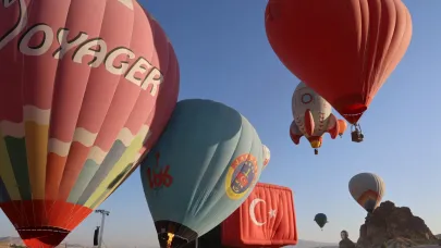 Kapadokya’da balon festivali coşkusu
