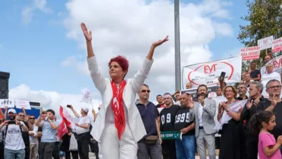 Özüpak'tan siyasilere sert mesaj: Vicdanınız olsaydı...