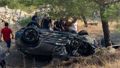 Marmaris-Datça yolunda kafa kafaya çarpışma: 5 yaralı