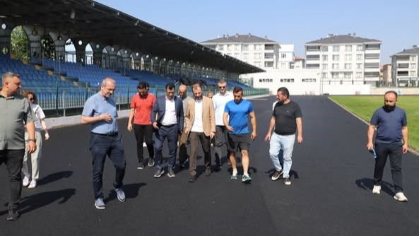 Kütahya'da spor altyapı çalışmaları sürüyor