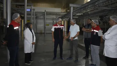 Bayburt'ta belediyeye ait mezbahada denetim yapıldı