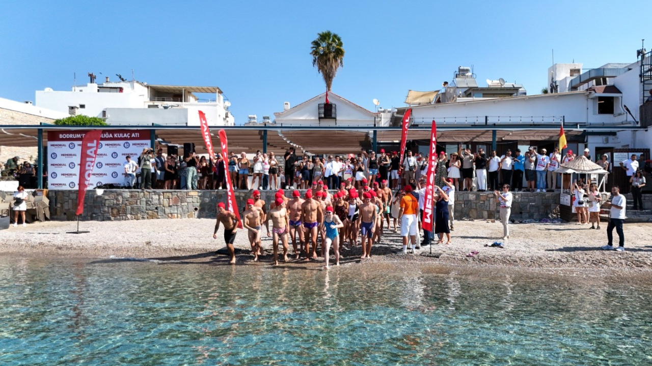 Bodrum’da sağlık için kulaç attılar