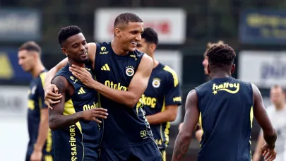 Fenerbahçe Feyenoord maçının hazılıklarını sürdürdü