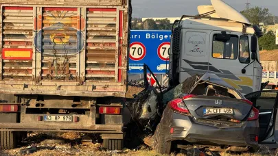 Bilecik'te tır ile otomobil çarpıştı: 1 ölü, 3 yaralı