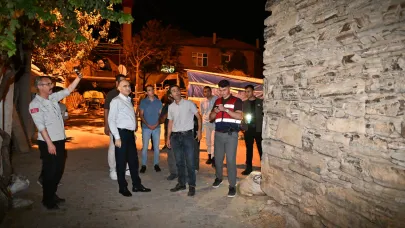 Vali Özkan depremden etkilenen bölgeleri inceledi