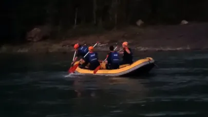 Harşit Çayı’nda balık tutan 2 genç mahsur kaldı