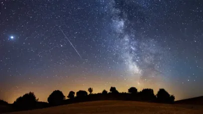 2025 yılı gökyüzü haberinden: Göz kamaştıran meteor yağmuru ne zaman?