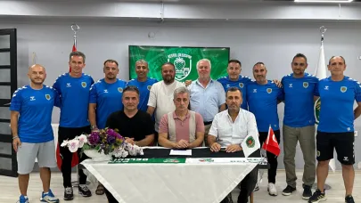 Kestel Çilekspor'da yeni transfer ve toplu imza töreni