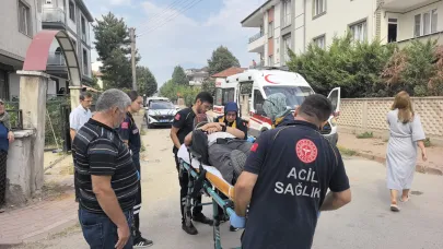 Kontrolsüz kavşakta kaza: Motosiklet sürücüsü yaralandı