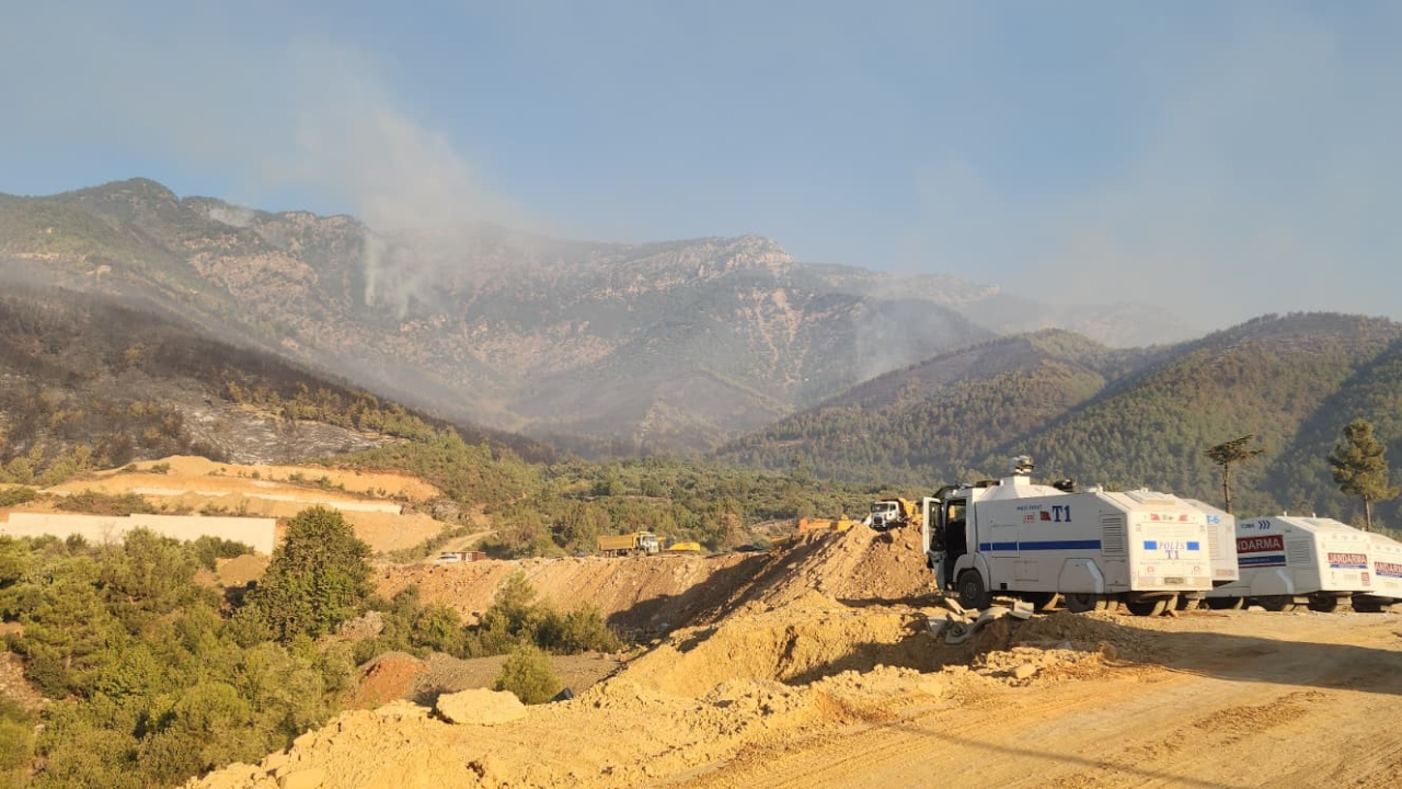Hatay'daki orman yangını kontrol altına alındı
