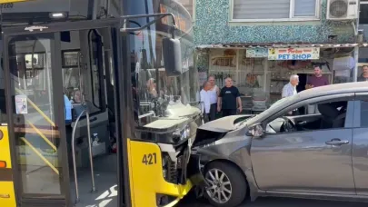 Otomobil ile belediye otobüsüyle çarpıştı: 6 yaralı