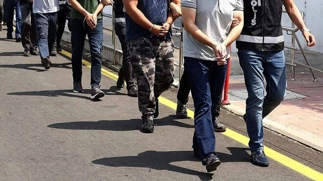 Bursa dahil 29 ilde FETÖ operasyonu!