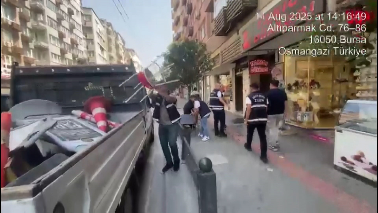 Bursa'da zabıta ekiplerinden kapsamlı yaya güvenliği denetimi