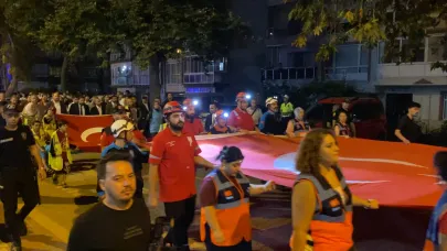 Depremin 26. yılında Yalova'da sessiz yürüyüş