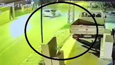 Dörtyol’da motosiklet ve otomobil çarpıştı