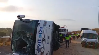 İstanbul'da yolcu otobüsü devrildi: 3 ölü, 20 yaralı