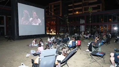 Pancar Deposu’nda açık havada sinema keyfi