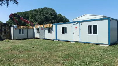 Gemlik halkının yardımları çürümeye terkedildi