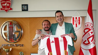 Ali Atasever, Antalyaspor Başkanı Rıza Perçin'i ziyaret etti