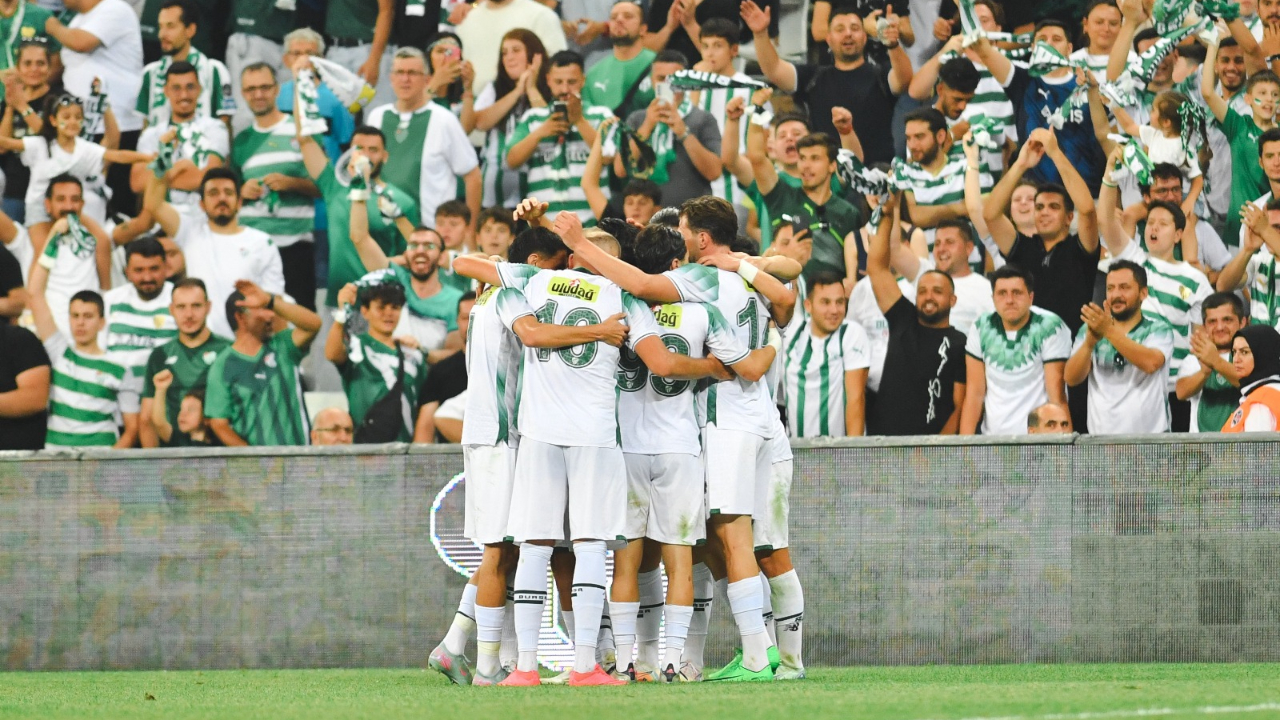 Bursaspor’un yeni sezon forma numaraları açıklandı
