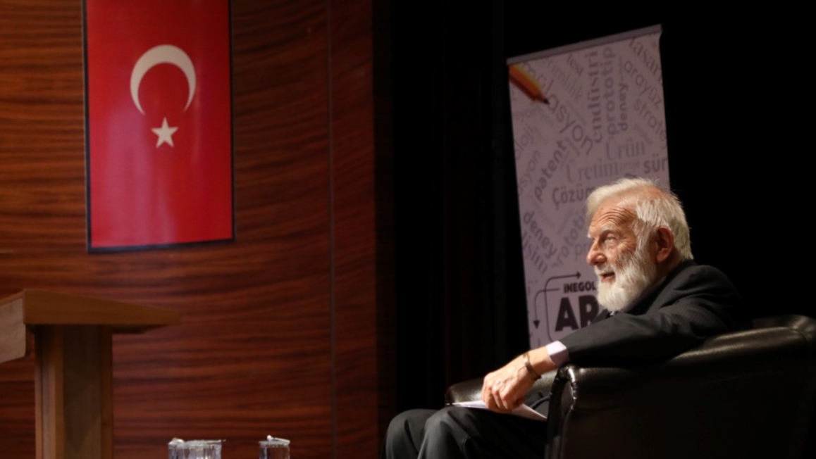 İnegöl’de Prof. Dr. Sadettin Ökten söyleşisine yoğun katılım