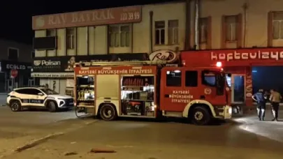 Ocaktaki köz iş yerinde yangın çıkardı