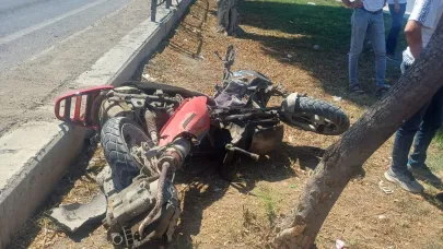 Minibüs ile motosiklet çarpıştı!