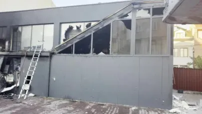 Kayseri'de yangın depoyu küle çevirdi