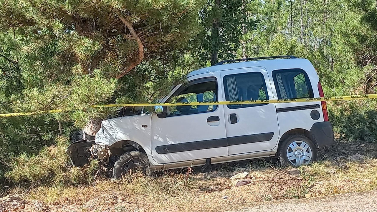 Bursa'da meydana gelen trafik kazasında 2 kişi yaşamını yitirdi