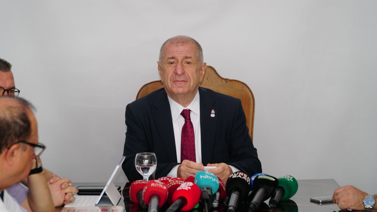 Ümit Özdağ komisyona yüklendi: Kara bir masa olarak anılacak!
