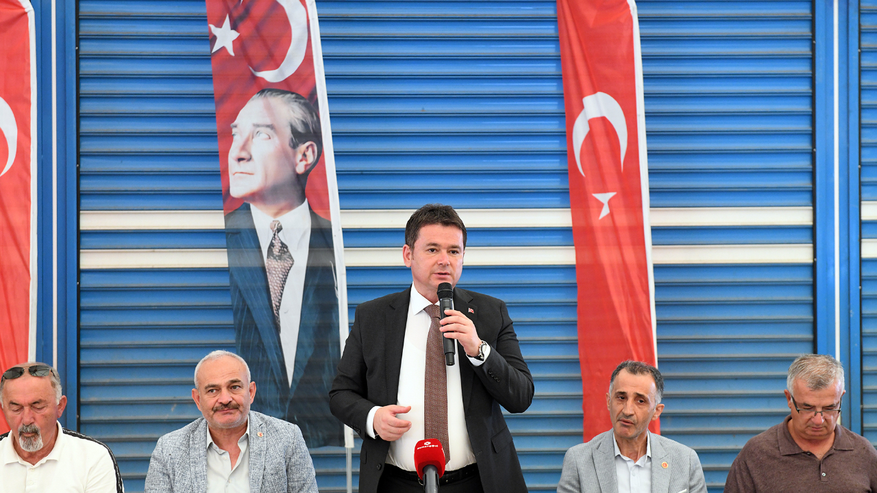 Başkan Erkan Aydın, Dikkaldırım’da vatandaşla buluştu