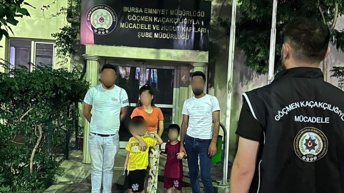 Bursa'da göçmen kaçakçılığı operasyonu: 5 kişi yakalandı